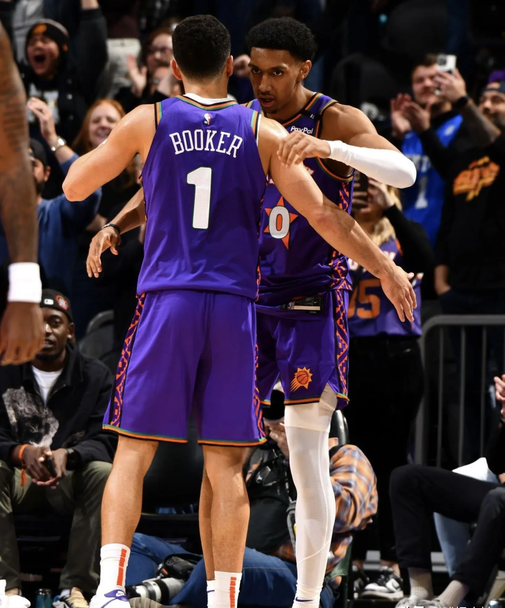 加时末段菲尼克斯太阳调整名单以备NBA季后赛；再遭质疑环节打磨；话题不断；身体对抗强度拉满的简单介绍-abg欧博官网